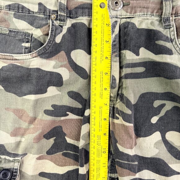 RED-OX Camo Cargo Shorts 34 – Distressed Green Woodland Utility Bottoms Grunge - Picture 11 of 14